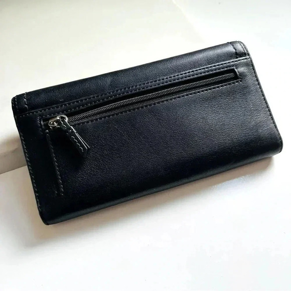 Coach Black Leather Soho Buckle Large Wallet - Picture 2 of 10